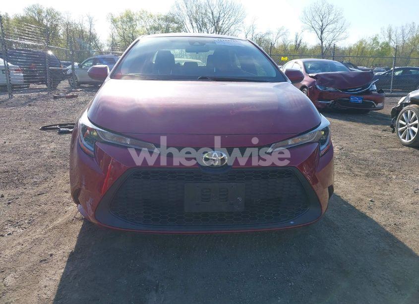 Photo 12 of 2022 Toyota Corolla LE (VIN JTDEPMAEXNJ203272)