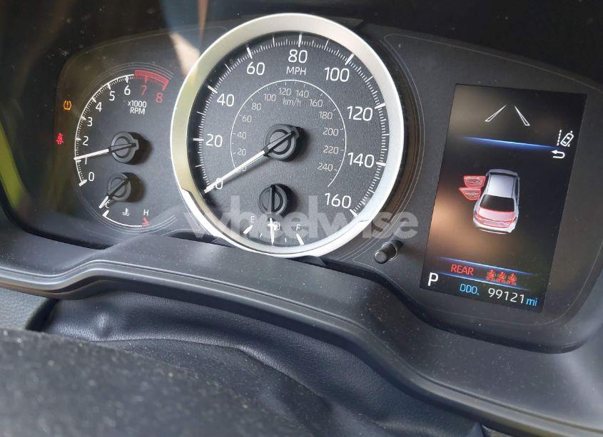 Photo 7 of 2022 Toyota Corolla LE (VIN JTDEPMAEXNJ224722)