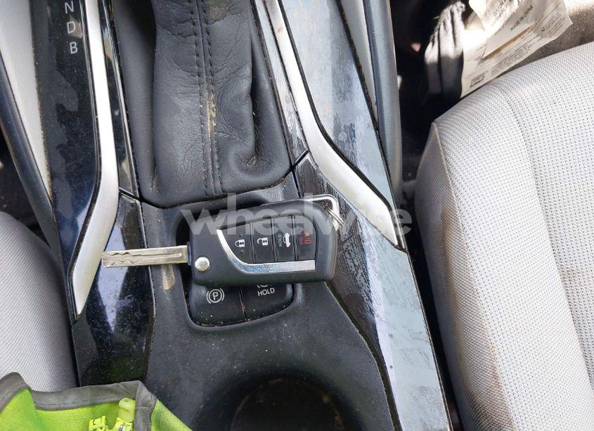 Photo 11 of 2020 Toyota Corolla LE (VIN JTDEPRAE0LJ013247)