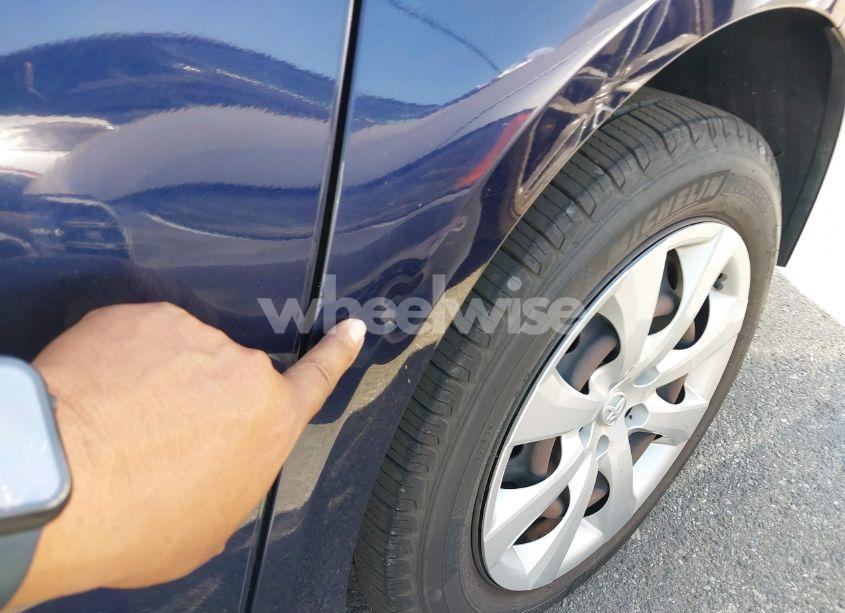 Photo 17 of 2020 Toyota Corolla LE (VIN JTDEPRAE0LJ013247)