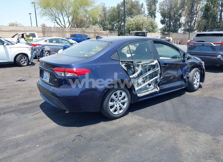 Photo 4 of 2020 Toyota Corolla LE (VIN JTDEPRAE0LJ013247)