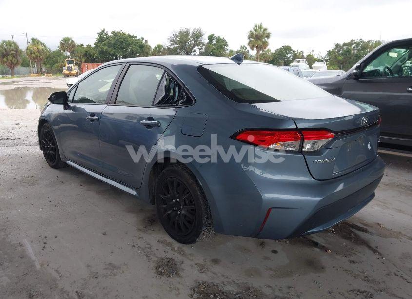 Photo 3 of 2020 Toyota Corolla LE (VIN JTDEPRAE1LJ025956)