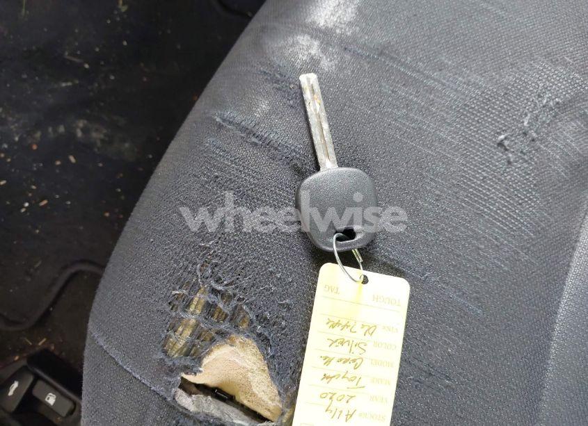 Photo 11 of 2020 Toyota Corolla LE (VIN JTDEPRAE1LJ067446)