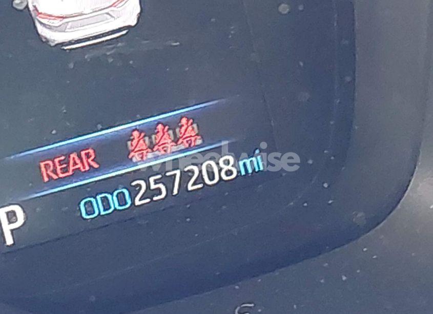 Photo 15 of 2020 Toyota Corolla LE (VIN JTDEPRAE1LJ067446)