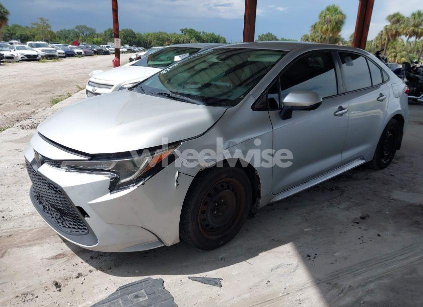 Photo 2 of 2020 Toyota Corolla LE (VIN JTDEPRAE1LJ067446)