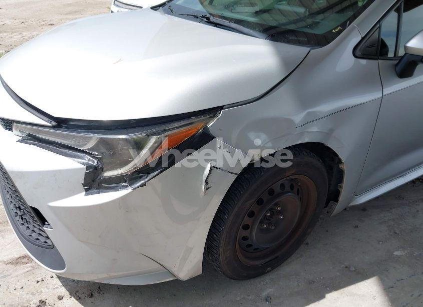 Photo 6 of 2020 Toyota Corolla LE (VIN JTDEPRAE1LJ067446)