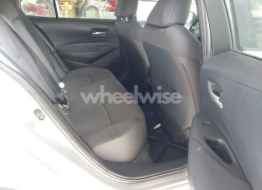 Photo 8 of 2020 Toyota Corolla LE (VIN JTDEPRAE1LJ067446)