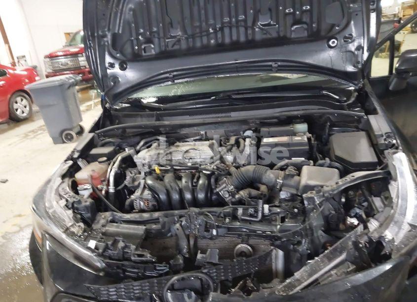 Photo 10 of 2020 Toyota Corolla LE (VIN JTDEPRAE2LJ044709)