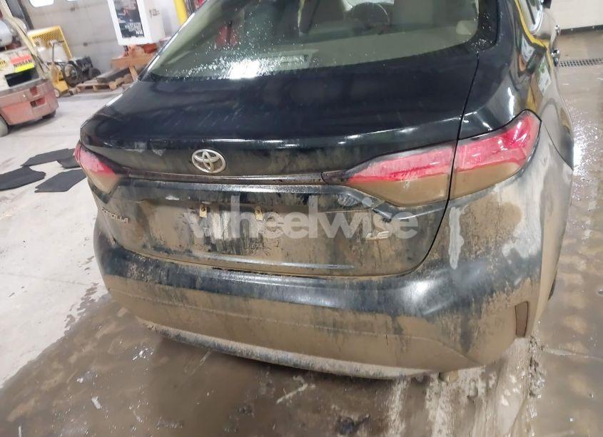 Photo 16 of 2020 Toyota Corolla LE (VIN JTDEPRAE2LJ044709)