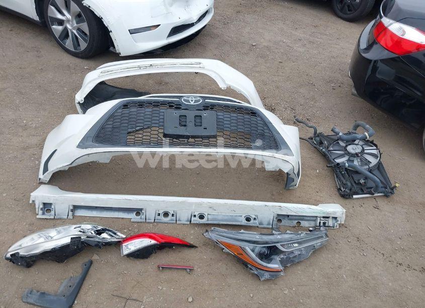 Photo 12 of 2020 Toyota Corolla LE (VIN JTDEPRAE2LJ091965)