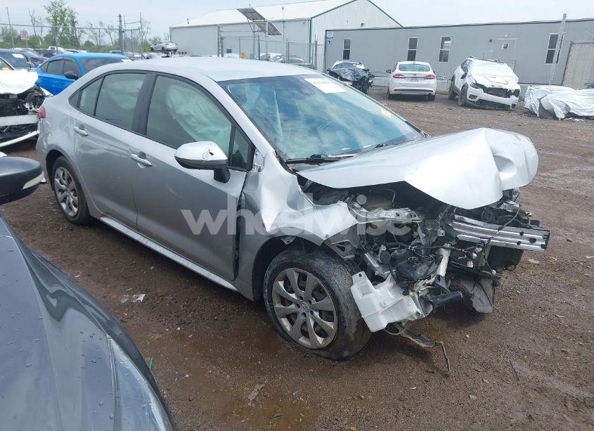2020 Toyota Corolla LE (VIN JTDEPRAE2LJ102365) main photo