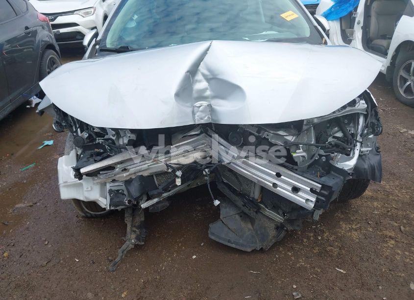 Photo 6 of 2020 Toyota Corolla LE (VIN JTDEPRAE2LJ102365)