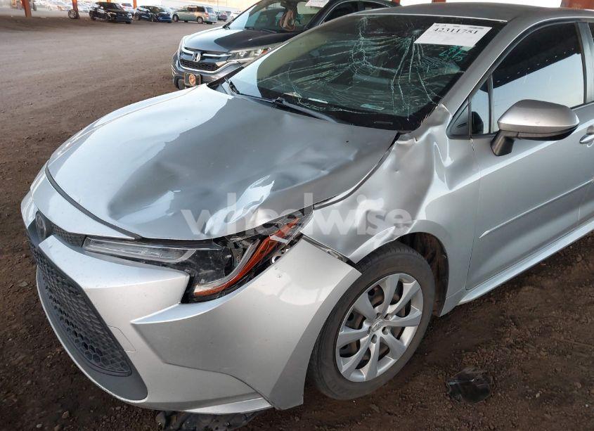 Photo 6 of 2020 Toyota Corolla LE (VIN JTDEPRAE3LJ074916)