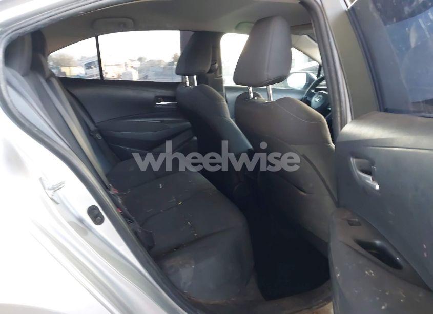 Photo 8 of 2020 Toyota Corolla LE (VIN JTDEPRAE3LJ074916)