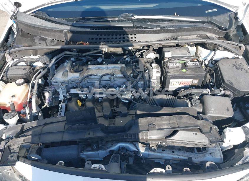 Photo 10 of 2020 Toyota Corolla LE (VIN JTDEPRAE4LJ070602)