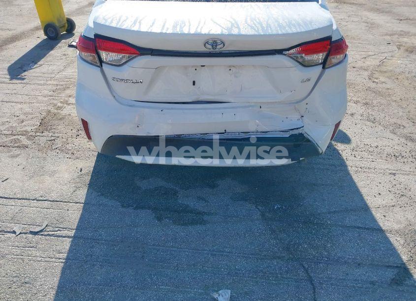 Photo 17 of 2020 Toyota Corolla LE (VIN JTDEPRAE4LJ070602)