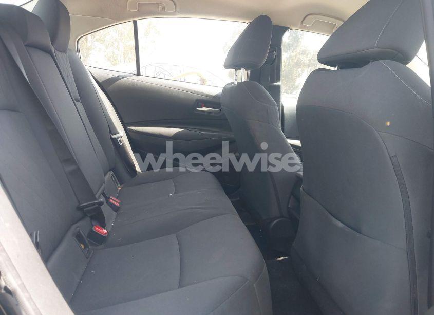 Photo 8 of 2020 Toyota Corolla LE (VIN JTDEPRAE4LJ079090)