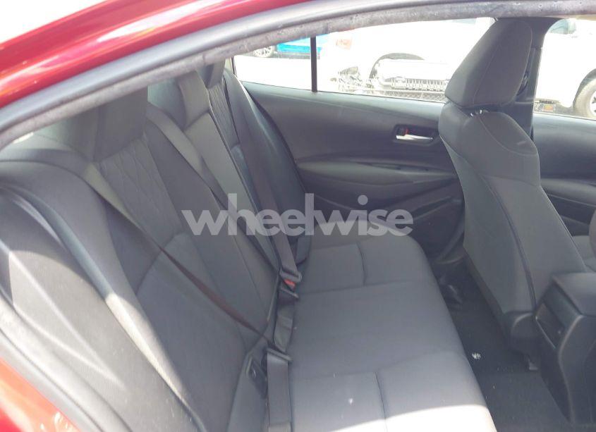 Photo 8 of 2020 Toyota Corolla LE (VIN JTDEPRAE5LJ011820)