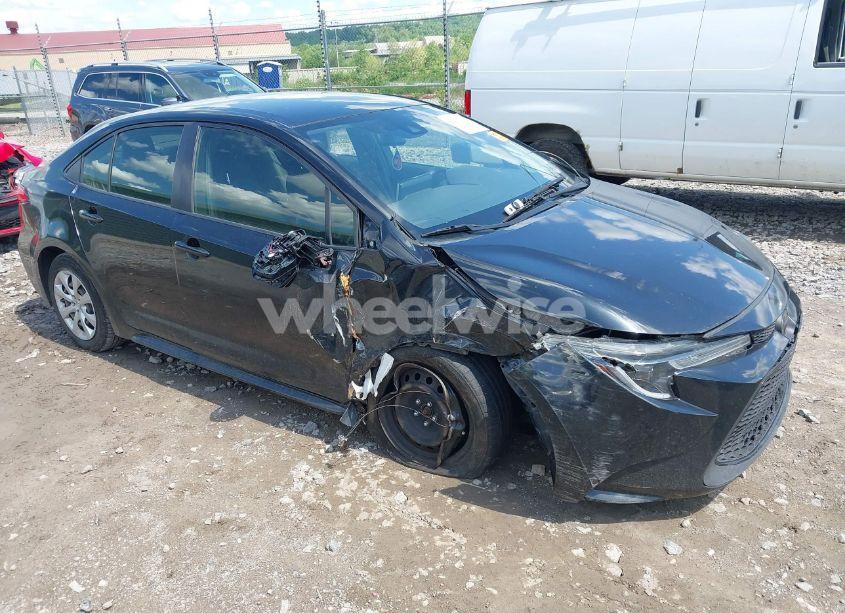 2020 Toyota Corolla LE (VIN JTDEPRAE5LJ099347) main photo