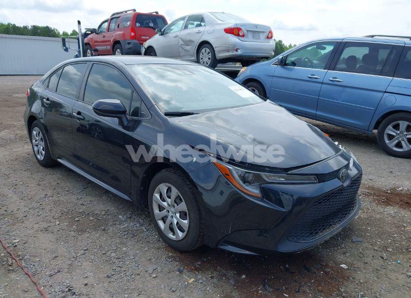 2020 Toyota Corolla LE (VIN JTDEPRAE5LJ109990) main photo