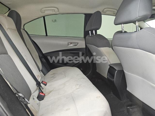 Photo 12 of 2020 TOYOTA COROLLA LE (VIN JTDEPRAE6LJ003905)