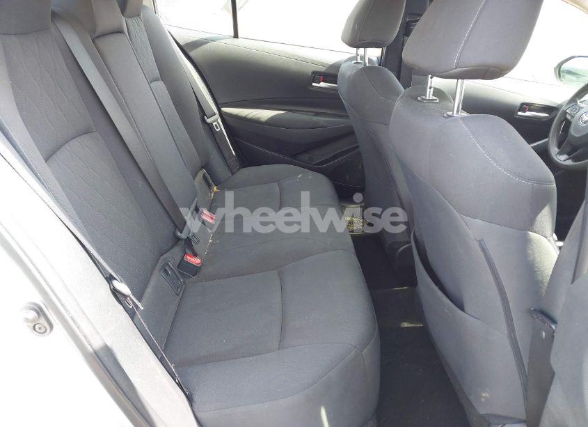 Photo 8 of 2020 Toyota Corolla LE (VIN JTDEPRAE7LJ019045)