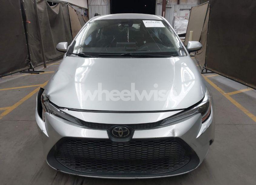 Photo 12 of 2020 Toyota Corolla LE (VIN JTDEPRAE7LJ055205)