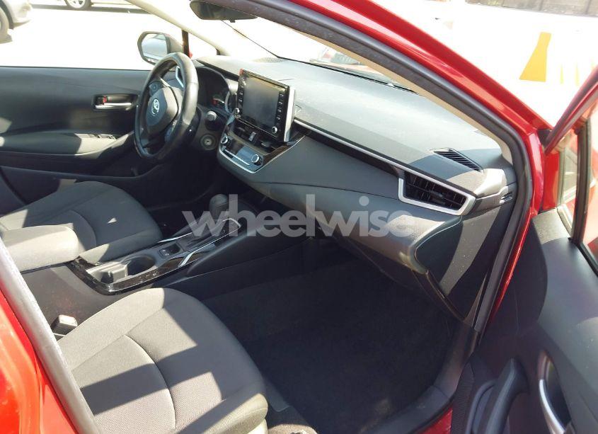 Photo 5 of 2020 Toyota Corolla LE (VIN JTDEPRAE8LJ016414)