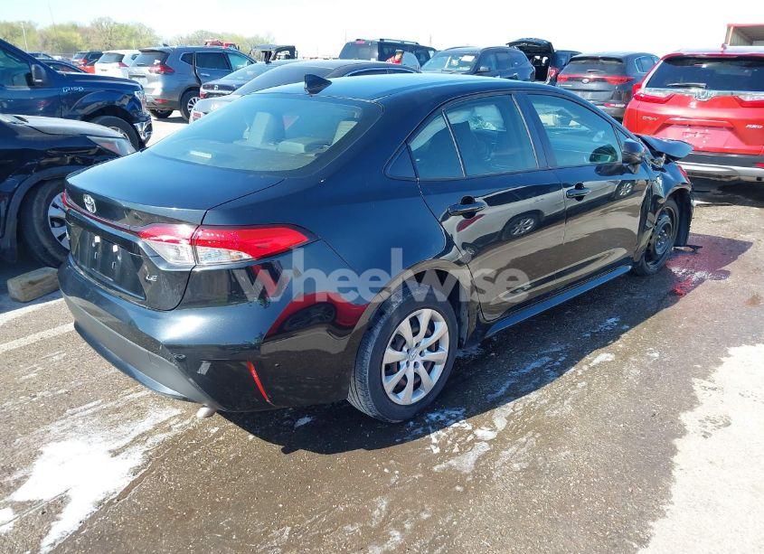 Photo 4 of 2020 Toyota Corolla LE (VIN JTDEPRAE8LJ019023)