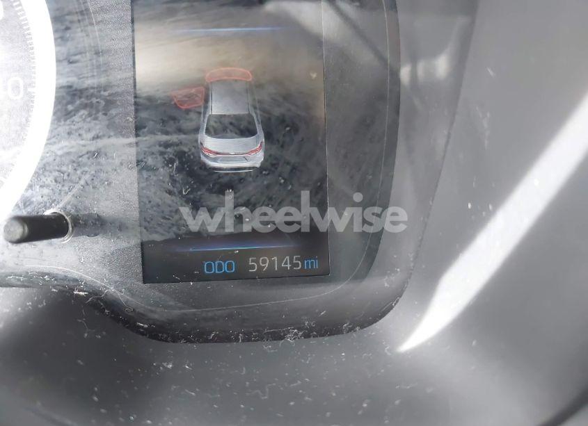 Photo 15 of 2020 Toyota Corolla LE (VIN JTDEPRAE8LJ048716)