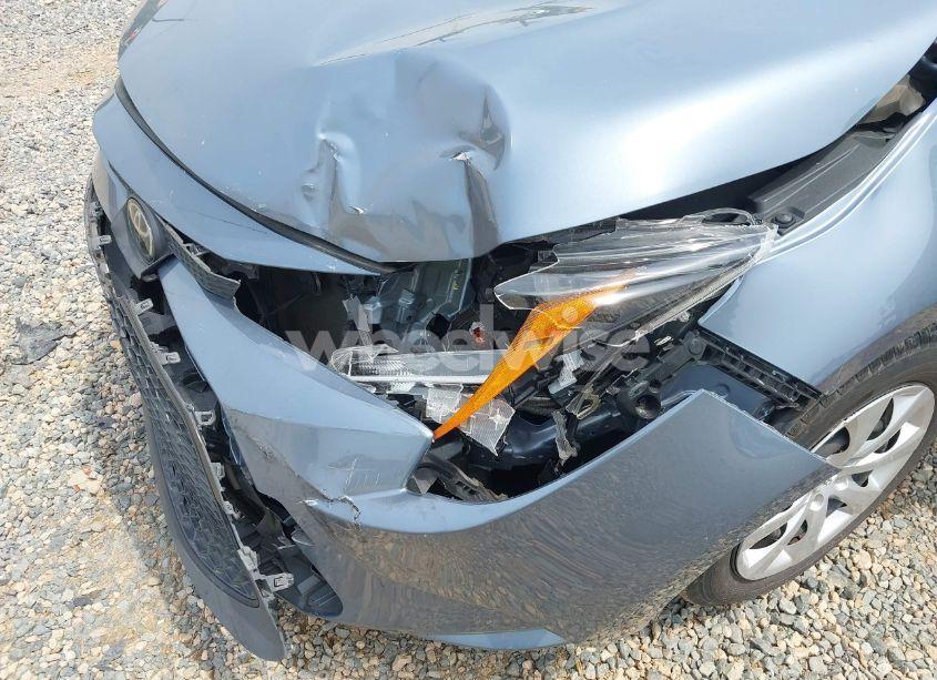 Photo 6 of 2020 Toyota Corolla LE (VIN JTDEPRAE8LJ048716)