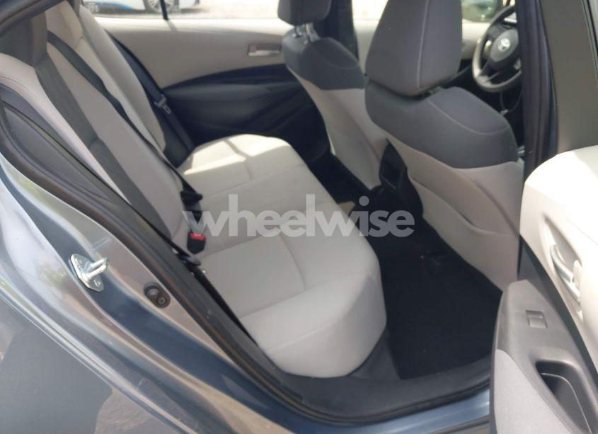 Photo 8 of 2020 Toyota Corolla LE (VIN JTDEPRAE8LJ048716)