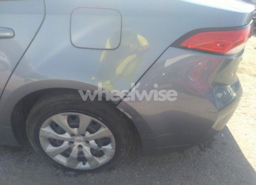 Photo 6 of 2020 Toyota Corolla LE (VIN JTDEPRAE8LJ091159)