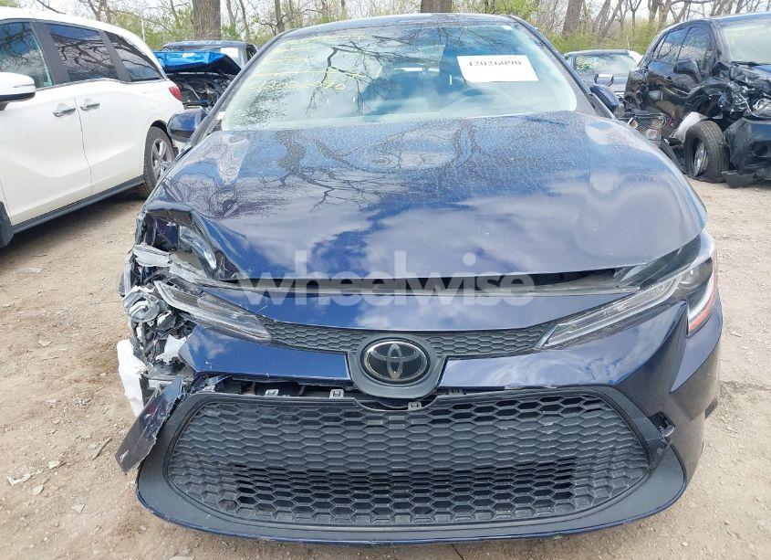 Photo 12 of 2020 Toyota Corolla LE (VIN JTDEPRAEXLJ021582)