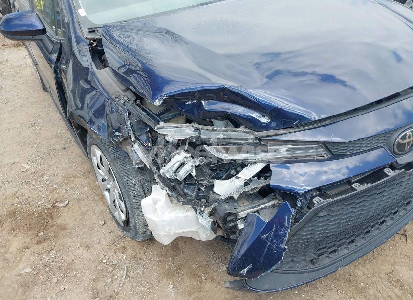 Photo 6 of 2020 Toyota Corolla LE (VIN JTDEPRAEXLJ021582)