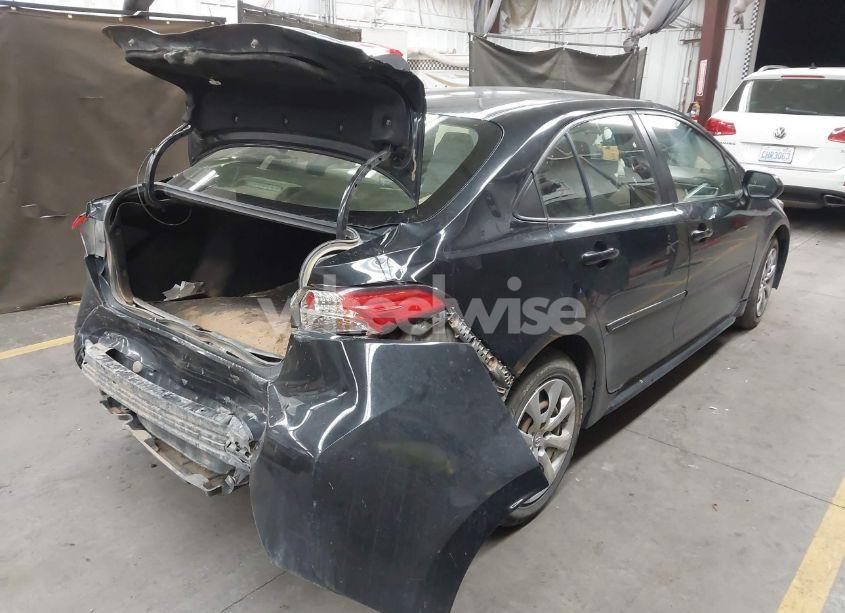 Photo 4 of 2020 Toyota Corolla LE (VIN JTDEPRAEXLJ031514)