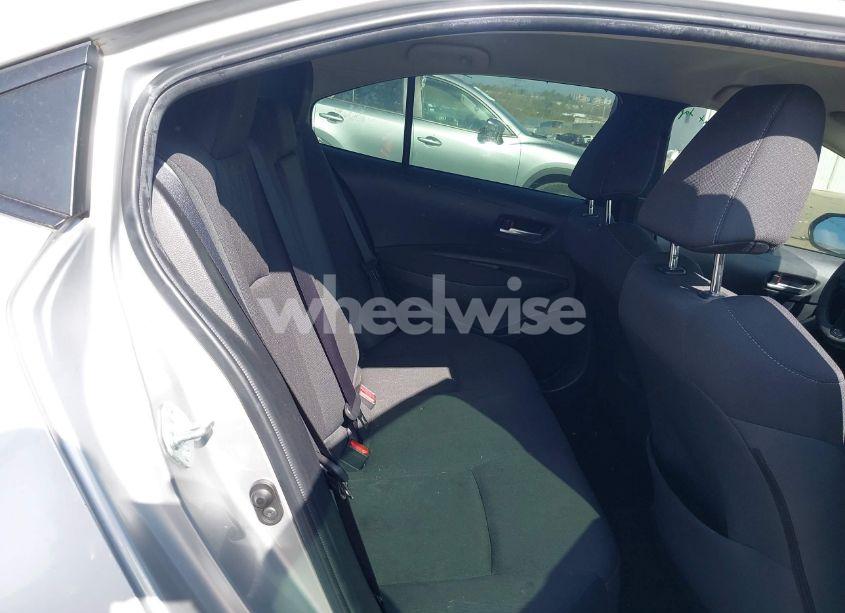 Photo 8 of 2020 Toyota Corolla LE (VIN JTDEPRAEXLJ049852)