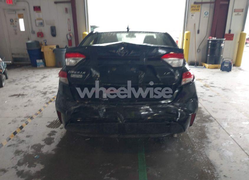 Photo 16 of 2020 Toyota Corolla LE (VIN JTDEPRAEXLJ089882)