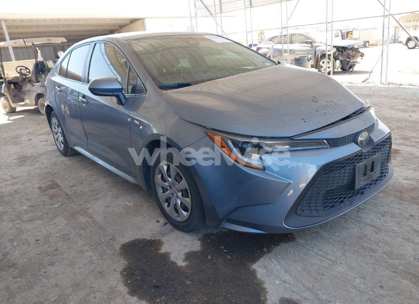 2020 Toyota Corolla LE (VIN JTDEPRAEXLJ112318) main photo
