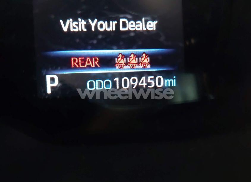 Photo 15 of 2020 Toyota Corolla LE (VIN JTDEPRAEXLJ112318)