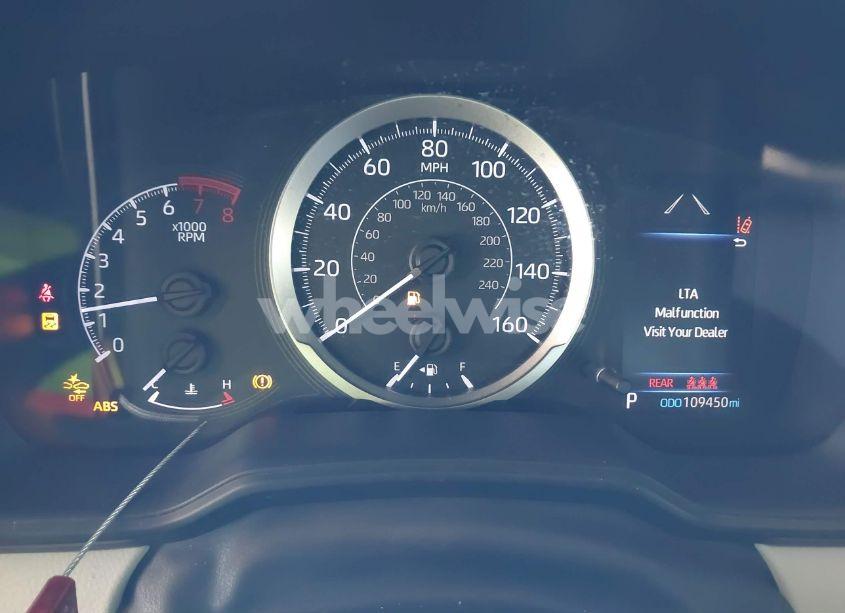 Photo 7 of 2020 Toyota Corolla LE (VIN JTDEPRAEXLJ112318)