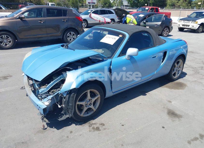 Photo 2 of 2003 Toyota Mr2 SPYDER (VIN JTDFR320030061139)