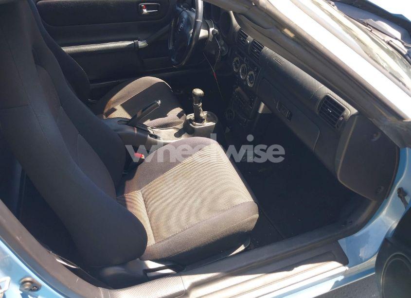 Photo 5 of 2003 Toyota Mr2 SPYDER (VIN JTDFR320030061139)