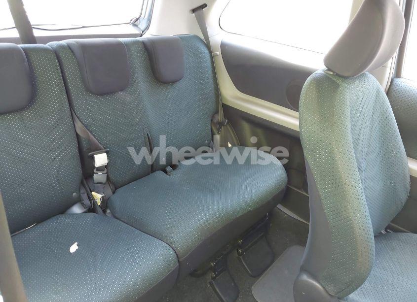 Photo 8 of 2008 Toyota Yaris BASE (M5)/S (VIN JTDJT903885205316)