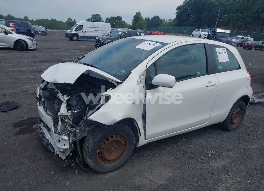 Photo 2 of 2009 Toyota Yaris (VIN JTDJT903895226796)