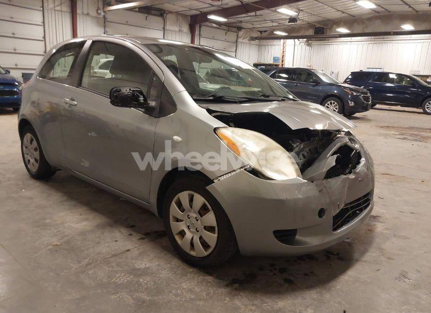 2008 Toyota Yaris (VIN JTDJT923785141637) main photo