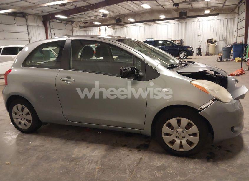 Photo 13 of 2008 Toyota Yaris (VIN JTDJT923785141637)