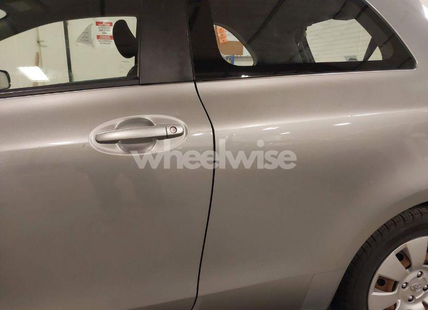 Photo 17 of 2008 Toyota Yaris (VIN JTDJT923785141637)