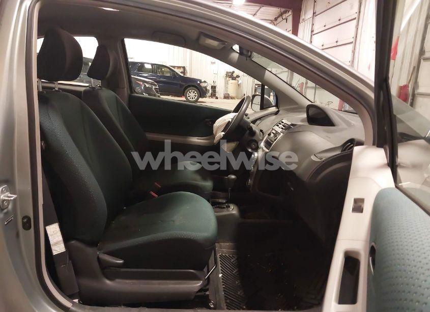 Photo 5 of 2008 Toyota Yaris (VIN JTDJT923785141637)