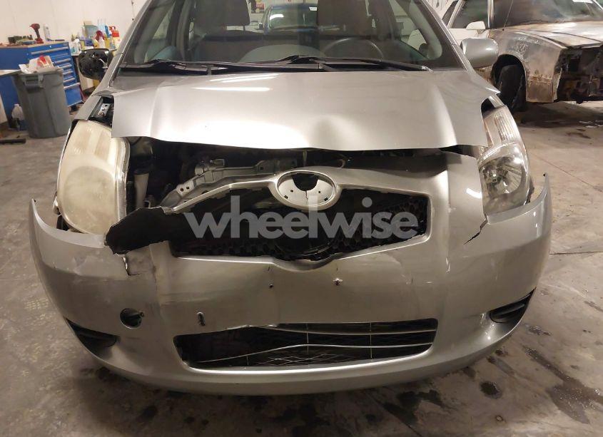 Photo 6 of 2008 Toyota Yaris (VIN JTDJT923785141637)
